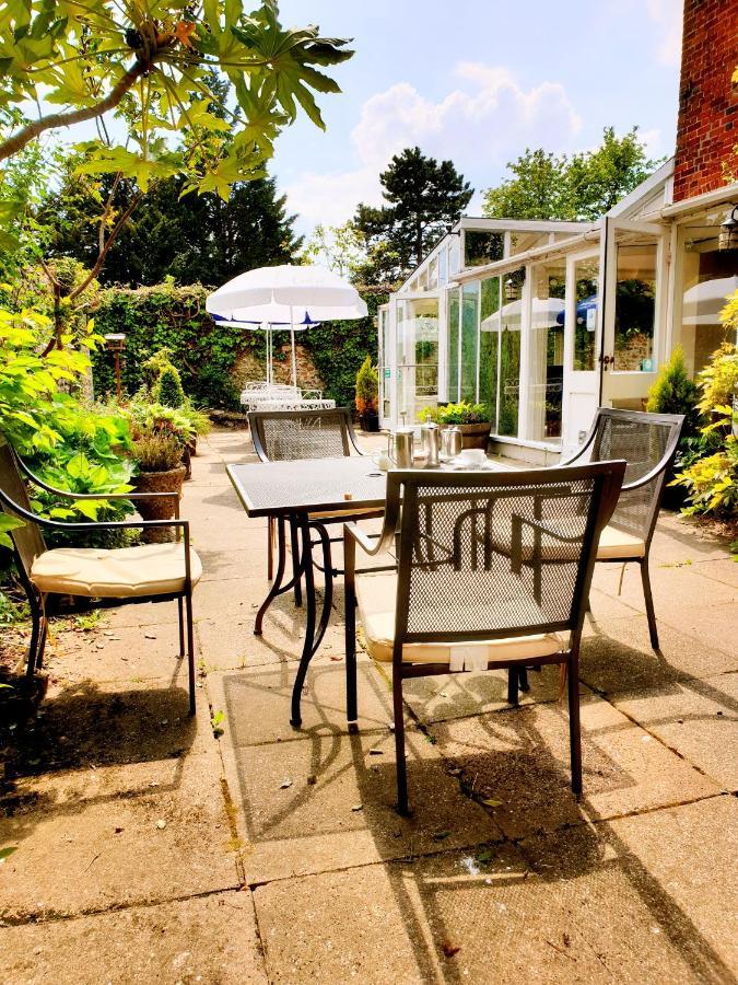 The Crown House Inn Great Chesterford Εξωτερικό φωτογραφία