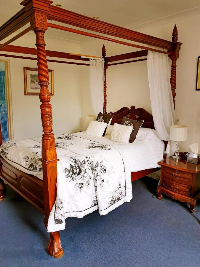 The Crown House Inn Great Chesterford Εξωτερικό φωτογραφία