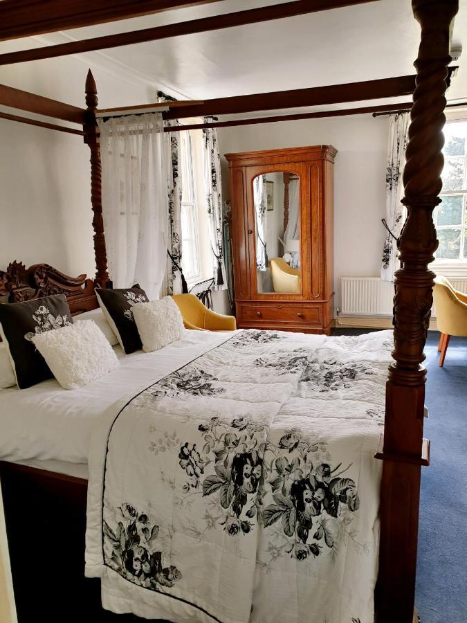 The Crown House Inn Great Chesterford Εξωτερικό φωτογραφία