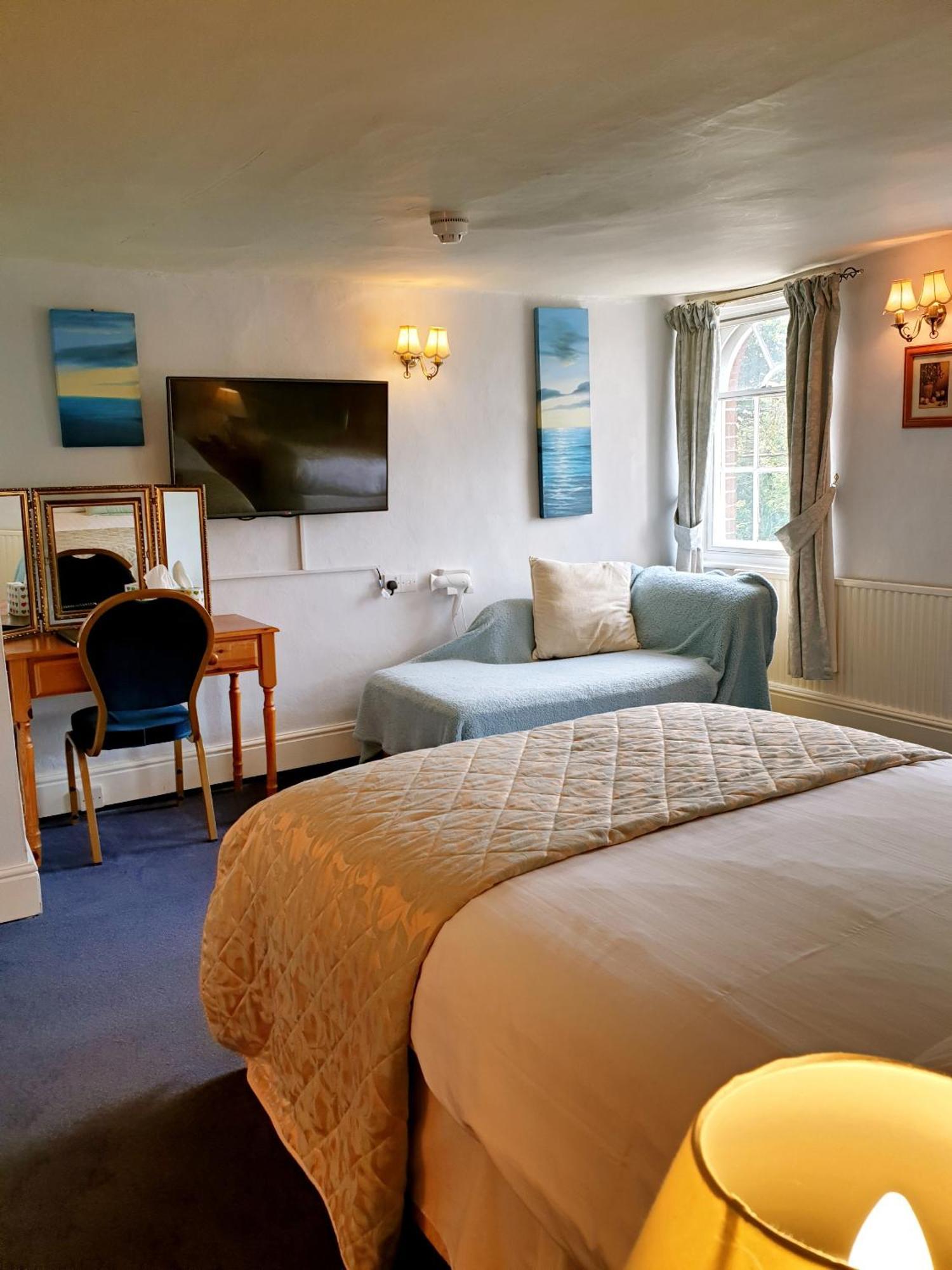 The Crown House Inn Great Chesterford Εξωτερικό φωτογραφία